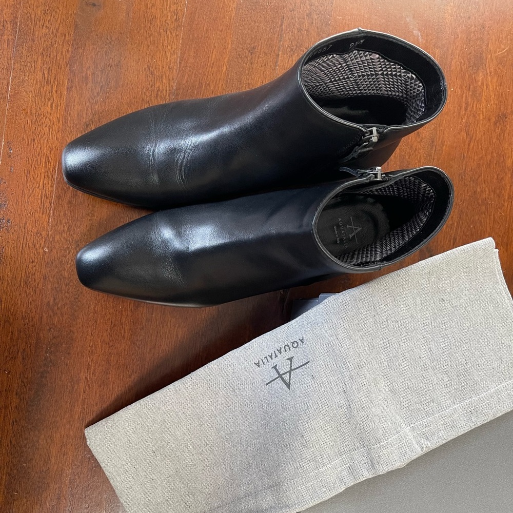 AQUATALIA Fuoco Water Resistant Bootie size 9.5 NEW IN BOX